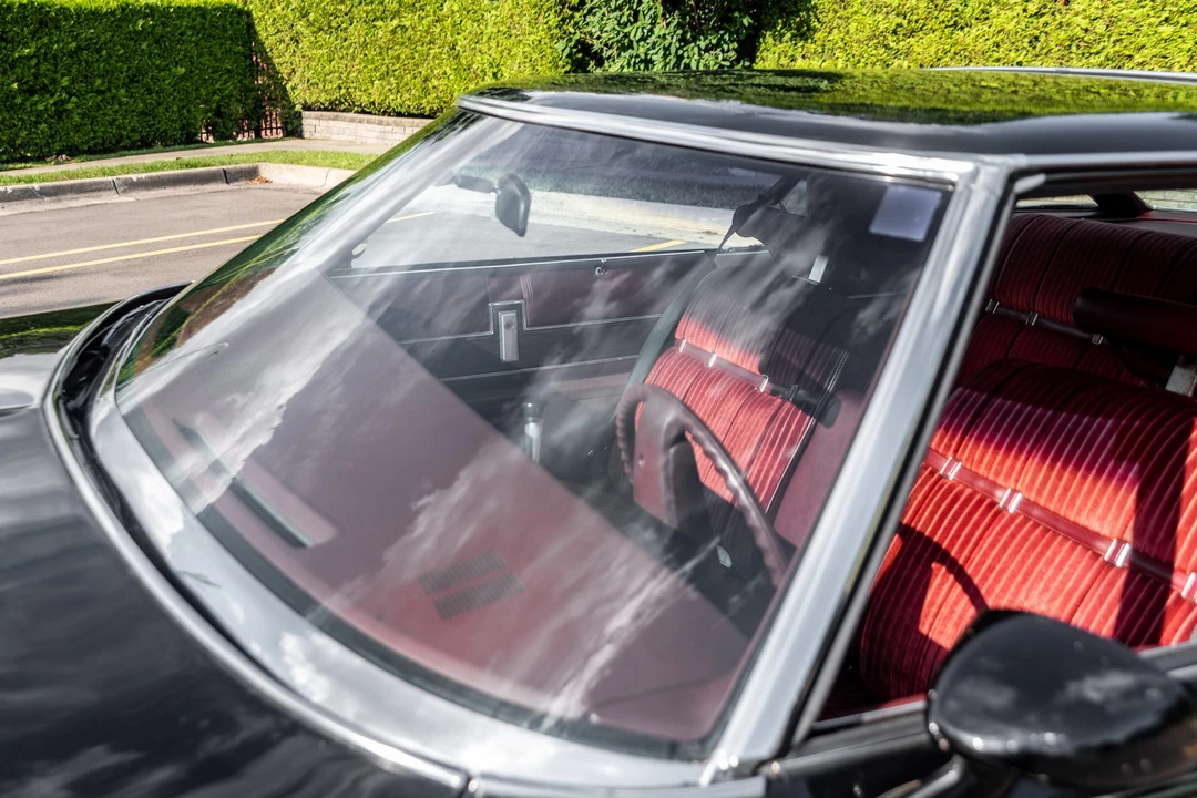 1975 Buick LeSabre - Image 28 of 31