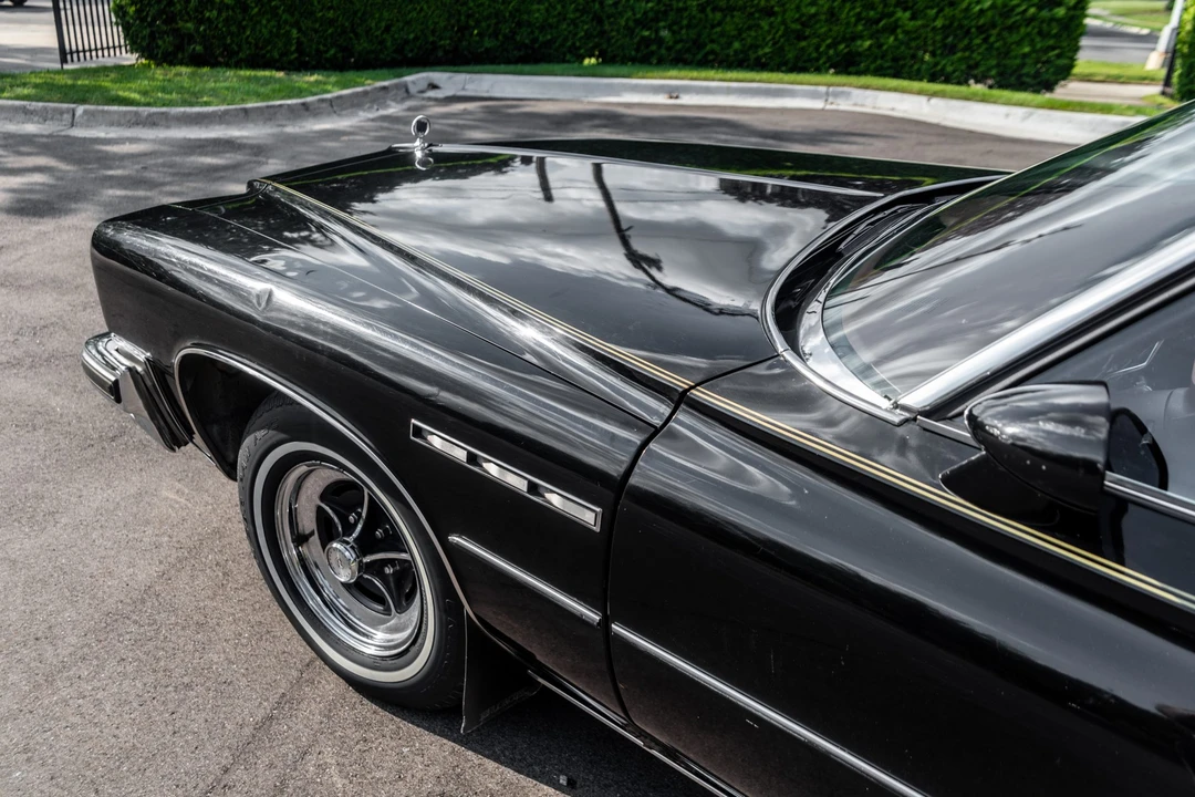 1975 Buick LeSabre - Image 24 of 31