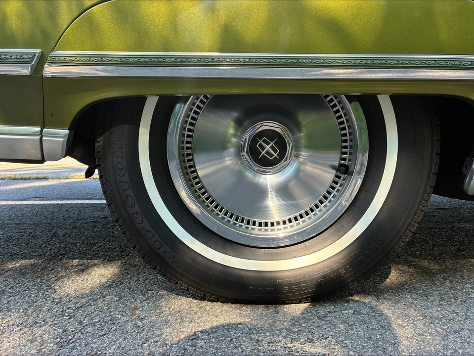 1975 Lincoln Continental 5th Gen - Image 26 of 31