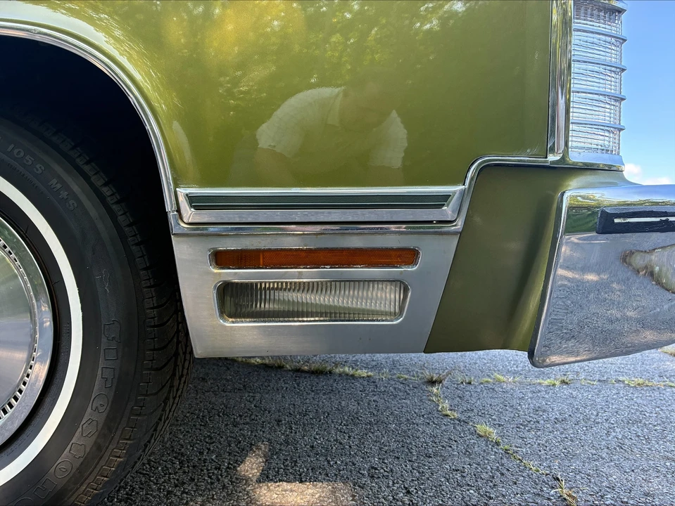 1975 Lincoln Continental 5th Gen - Image 24 of 31