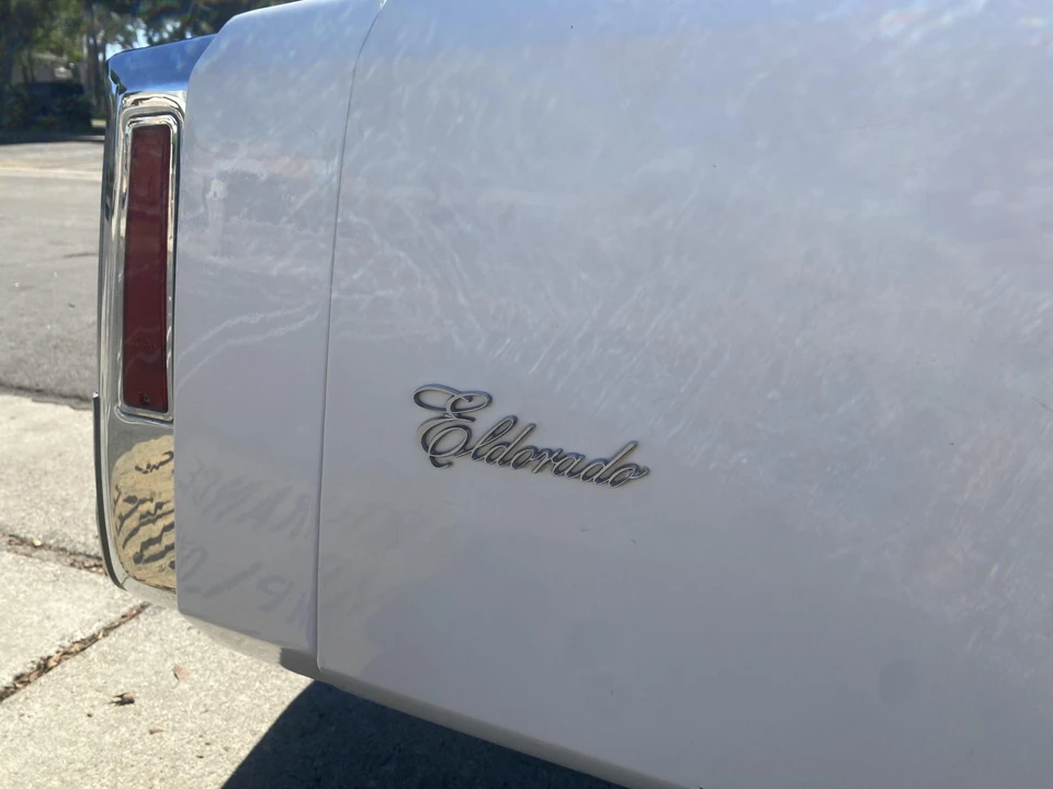 1976 Cadillac Eldorado 9th Gen - Image 27 of 31