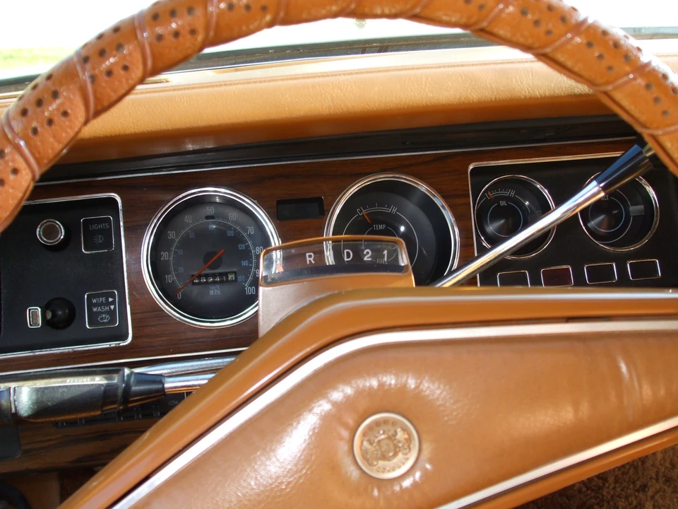 1976 Chrysler Cordoba - Image 26 of 31
