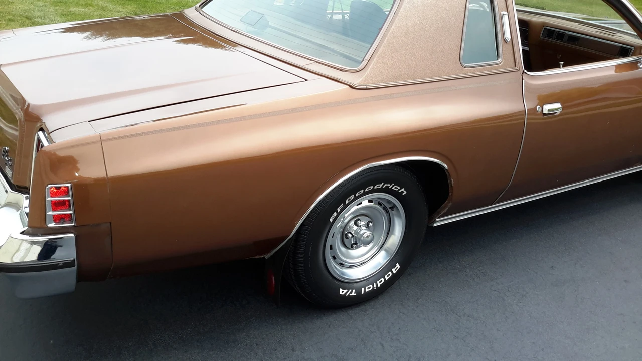 1976 Chrysler Cordoba - Image 9 of 31