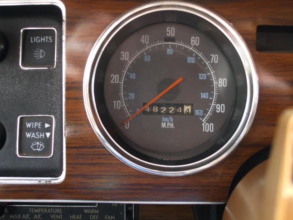 1976 Chrysler Cordoba - Image 27 of 31