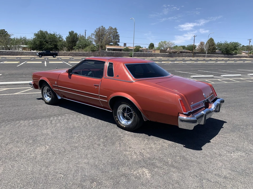 1977 Buick Regal - Image 24 of 31
