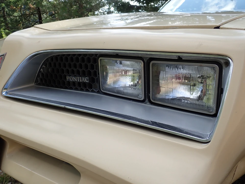 1977 Pontiac Firebird 2nd Gen - Image 28 of 31