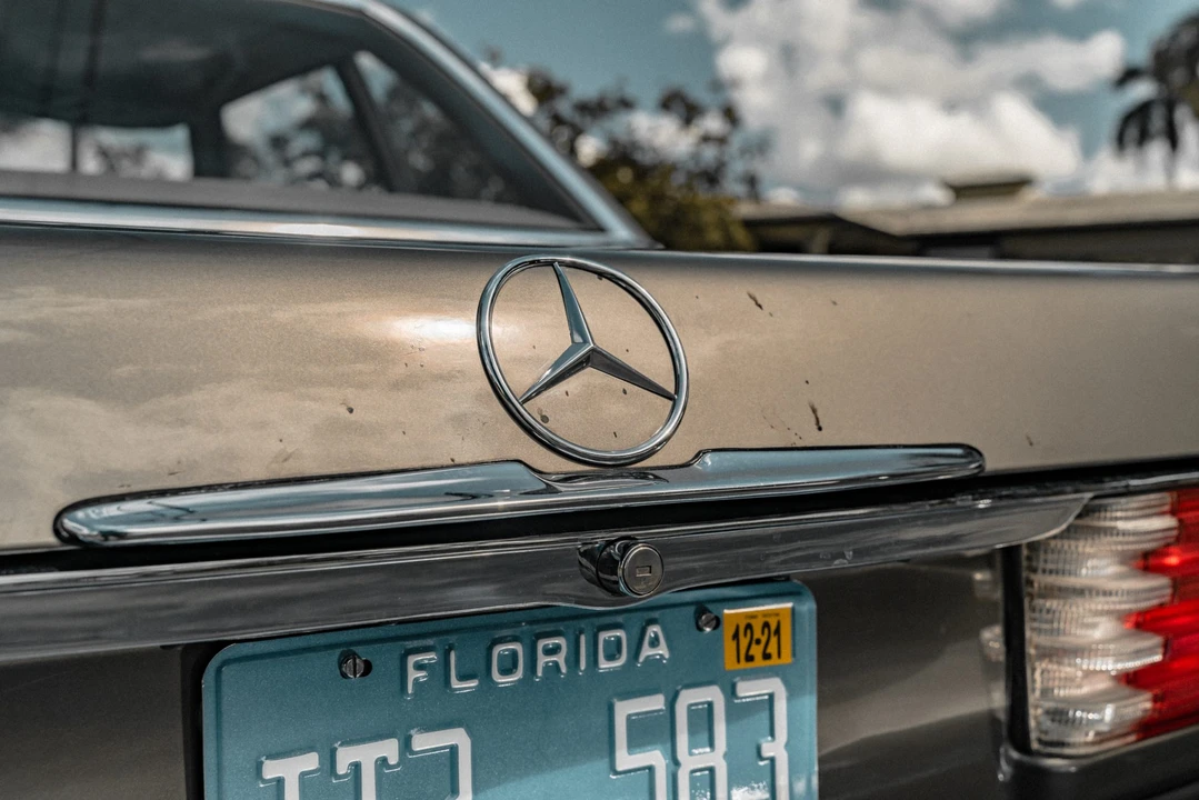 1980 Mercedes-Benz R107 SL-Class - Image 25 of 31