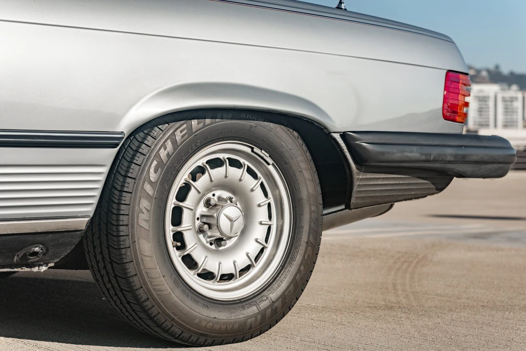 1980 Mercedes-Benz C107 SLC - Image 17 of 31