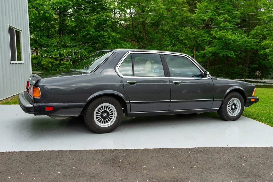 1982 BMW E23 7 Series - Image 16 of 31