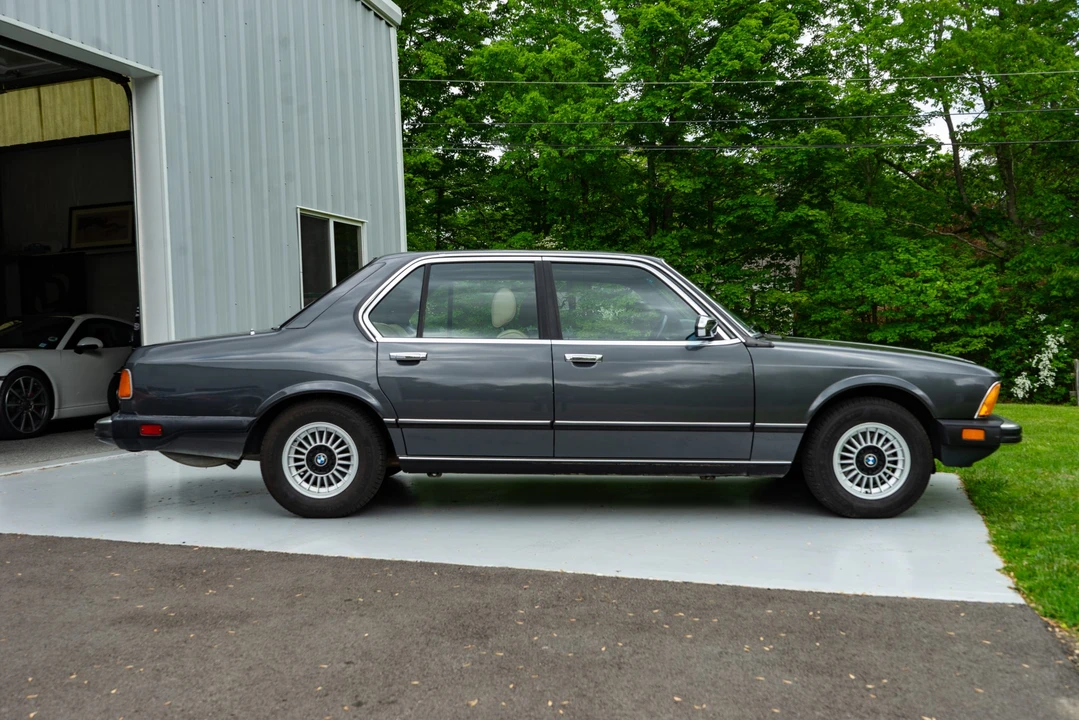 1982 BMW E23 7 Series - Image 14 of 31