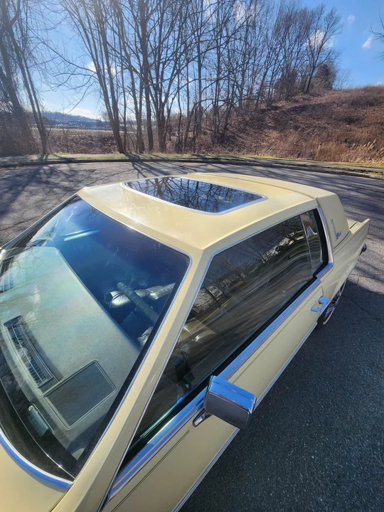 1982 Cadillac Eldorado 10th Gen - Image 17 of 31