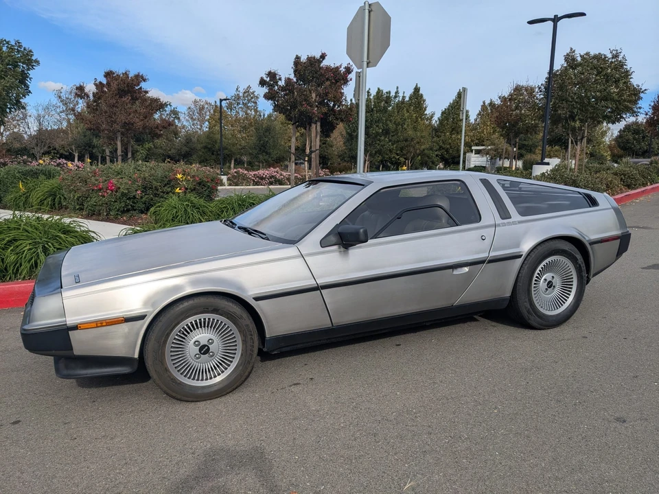 1982 DeLorean DMC-12 - Image 12 of 31
