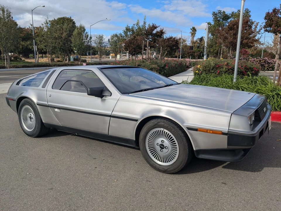 1982 DeLorean DMC-12 - Image 2 of 31