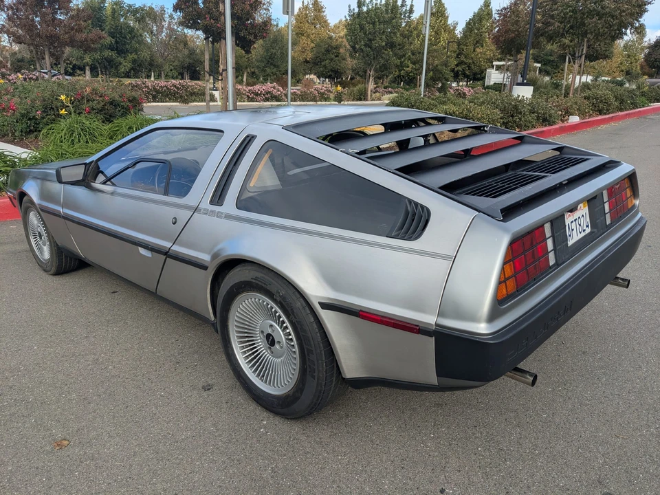 1982 DeLorean DMC-12 - Image 16 of 31