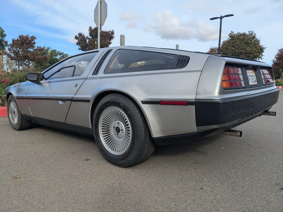 1982 DeLorean DMC-12 - Image 18 of 31