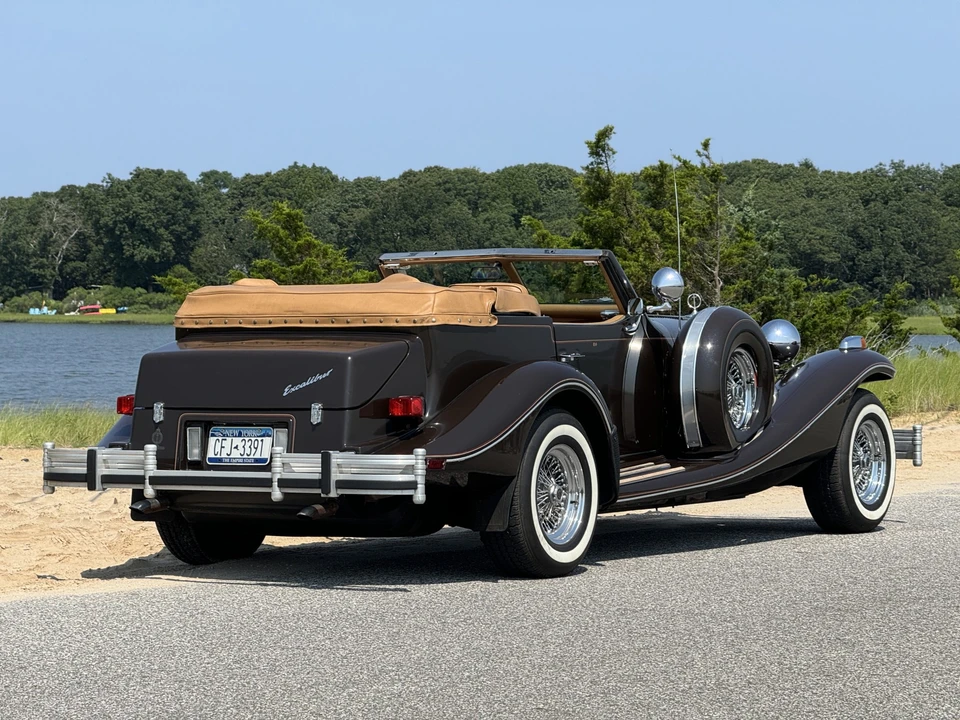 1982 Excalibur - Image 17 of 31
