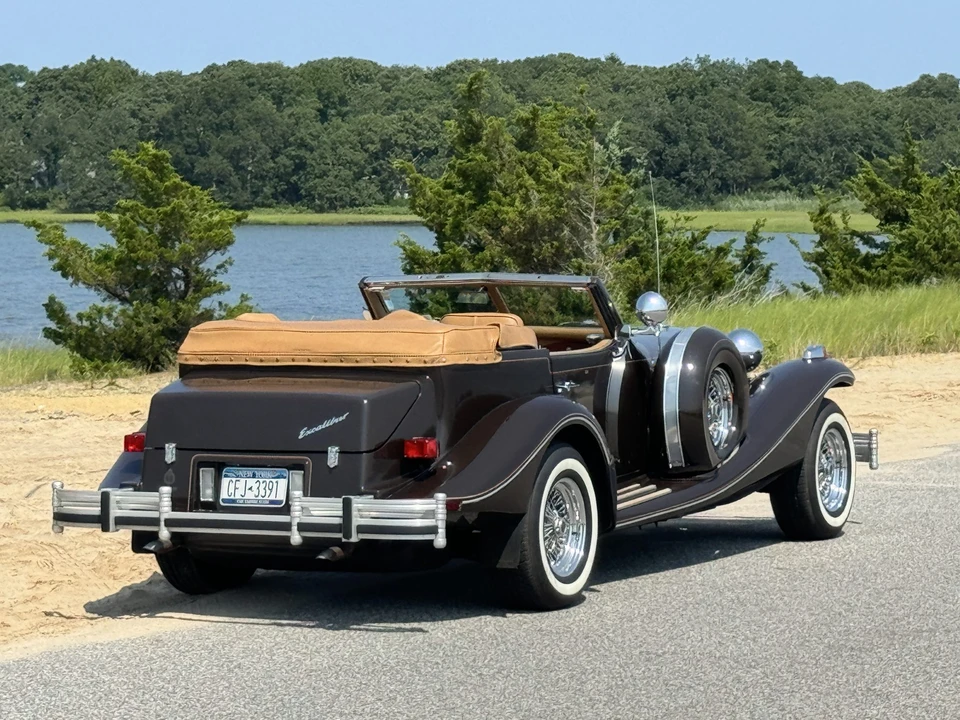 1982 Excalibur - Image 18 of 31
