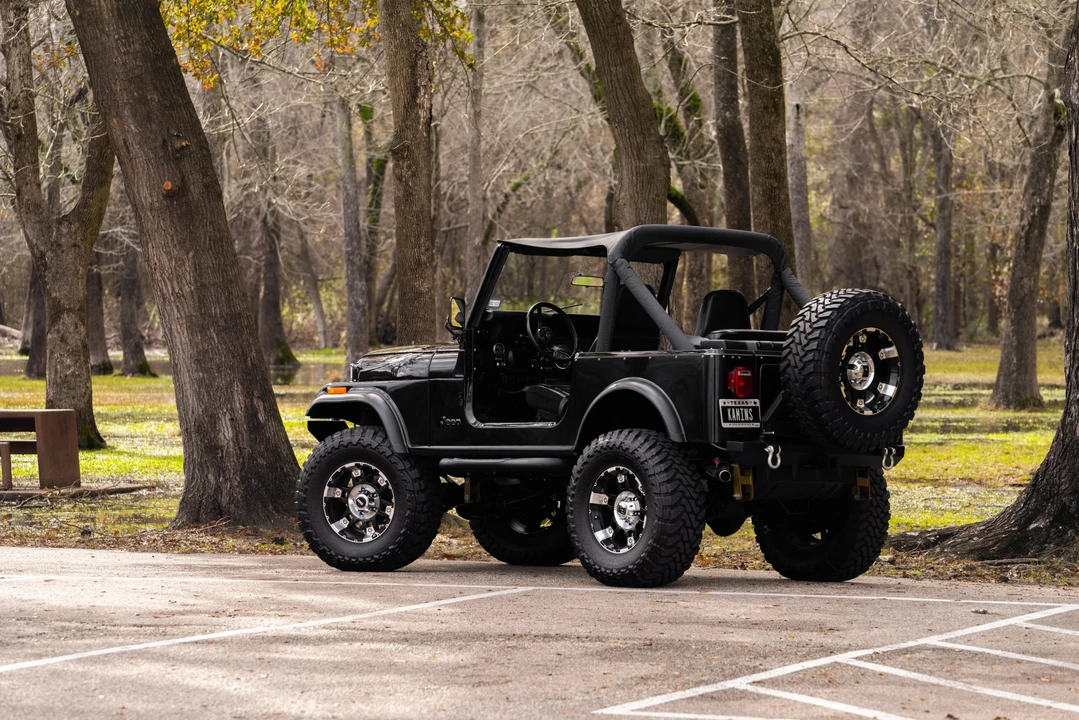 1982 Jeep CJ7 - Image 5 of 31