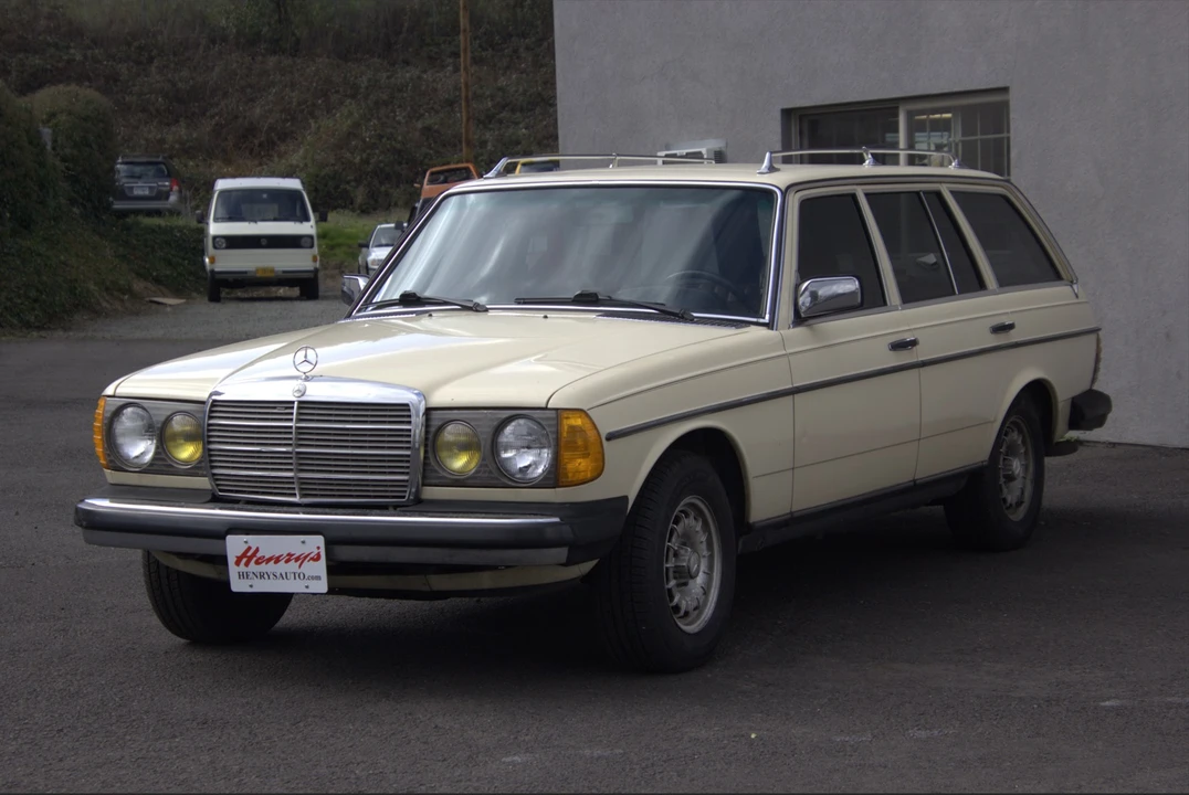 1982 Mercedes-Benz W123 Wagon (S123) - Image 3 of 31
