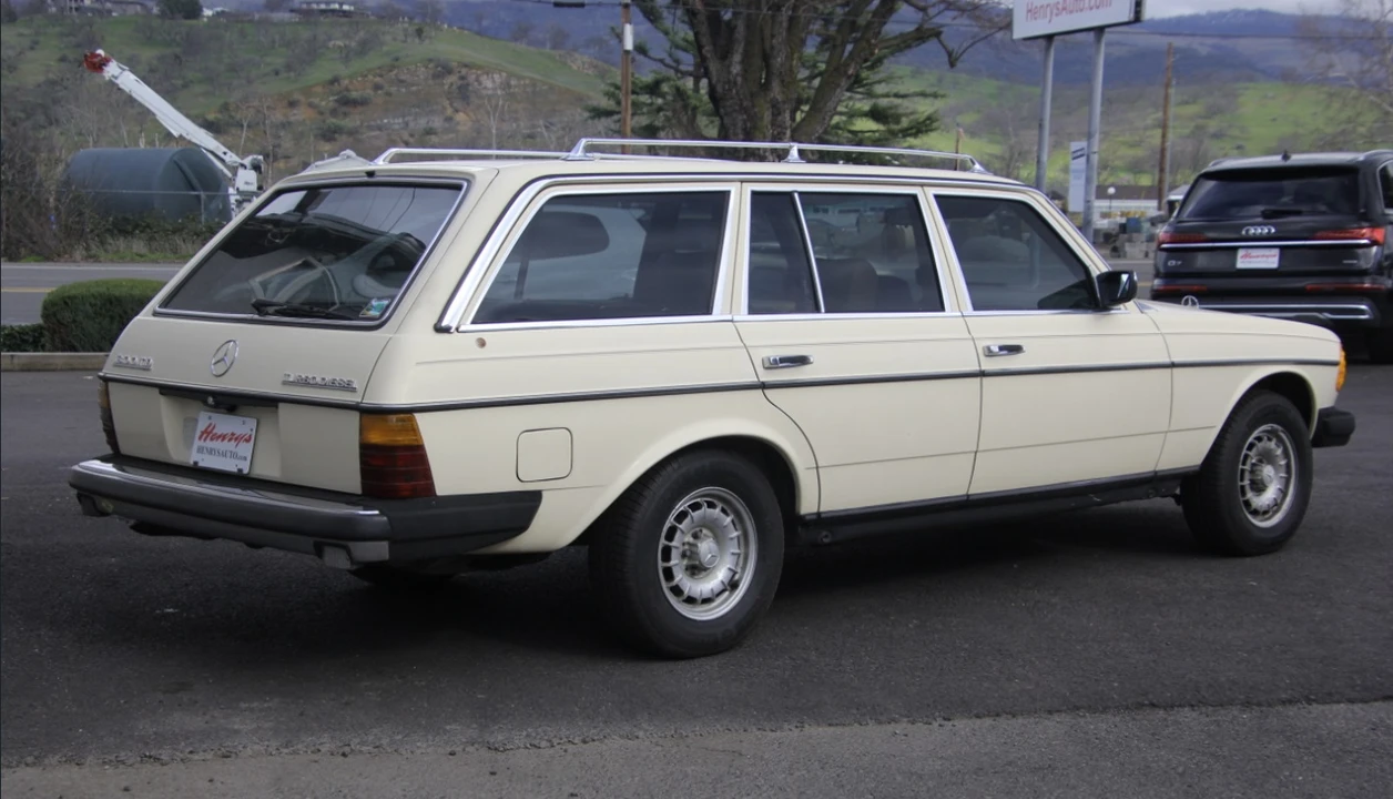 1982 Mercedes-Benz W123 Wagon (S123) - Image 6 of 31
