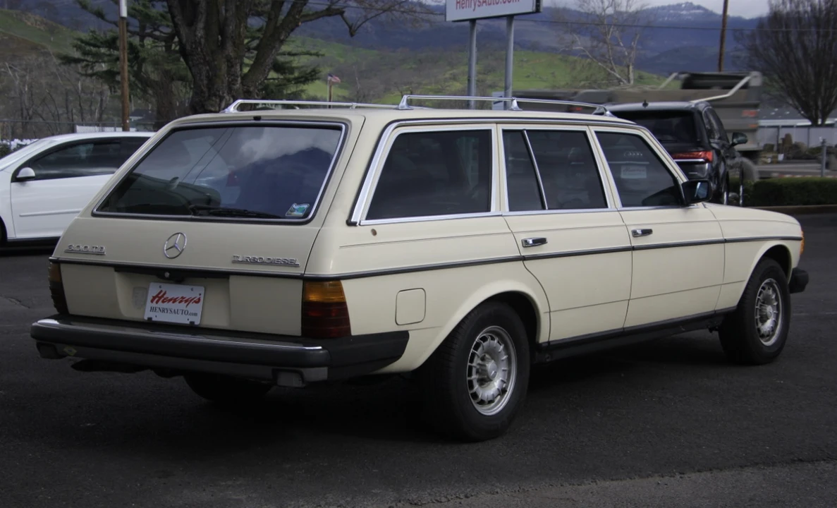1982 Mercedes-Benz W123 Wagon (S123) - Image 7 of 31