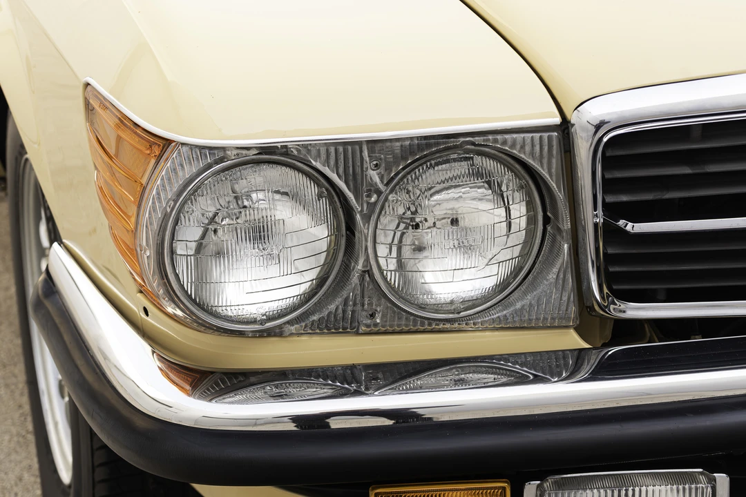 1982 Mercedes-Benz R107 SL-Class - Image 18 of 31