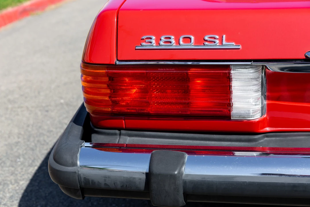 1982 Mercedes-Benz R107 SL-Class - Image 30 of 31