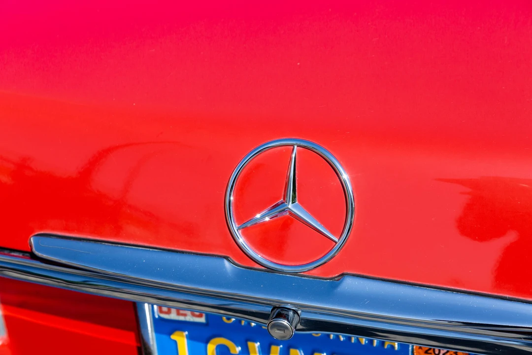 1982 Mercedes-Benz R107 SL-Class - Image 29 of 31