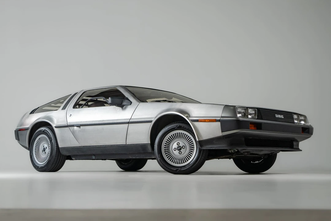 1983 DeLorean DMC-12 - Image 13 of 31