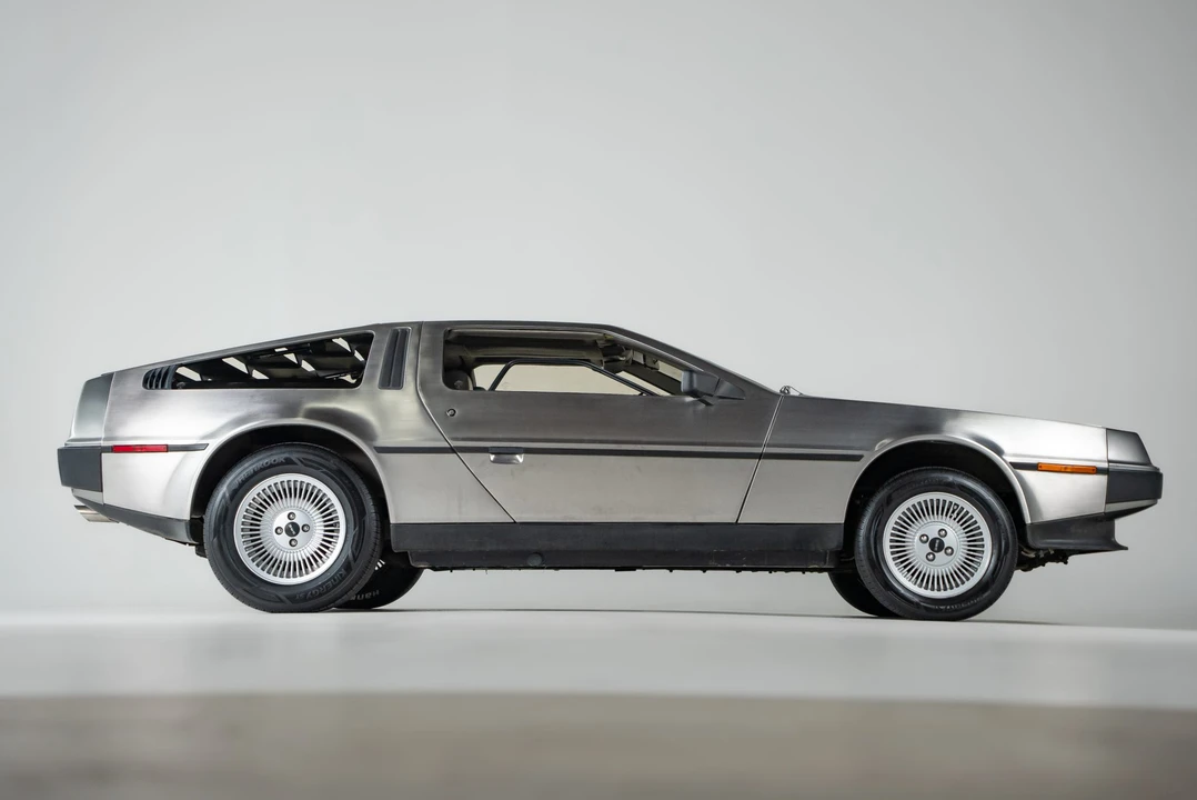 1983 DeLorean DMC-12 - Image 18 of 31