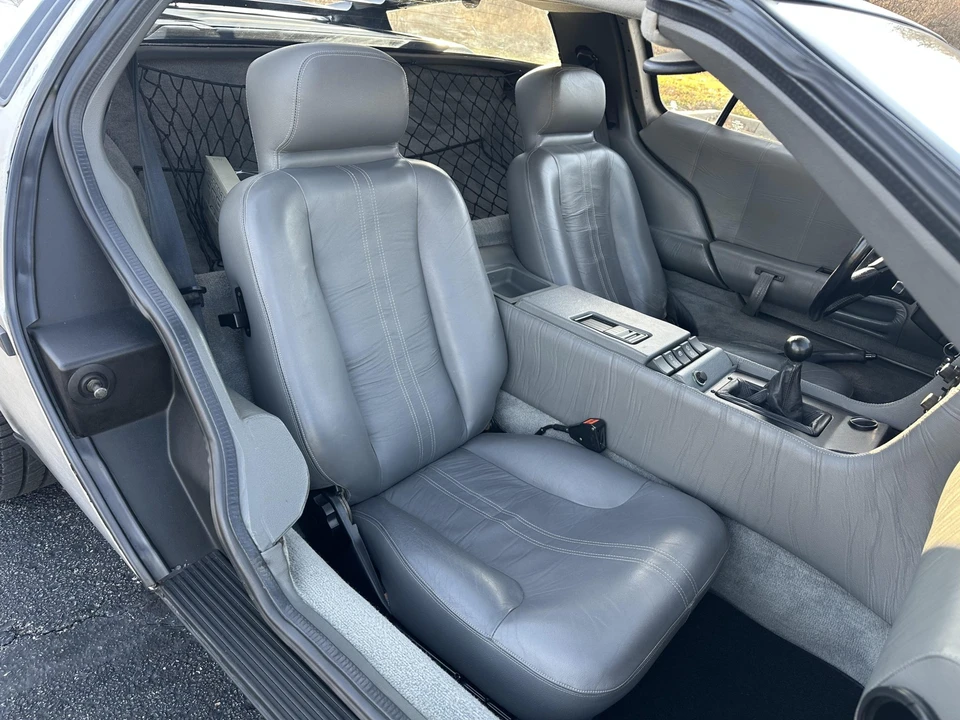 1983 DeLorean DMC-12 - Image 25 of 31