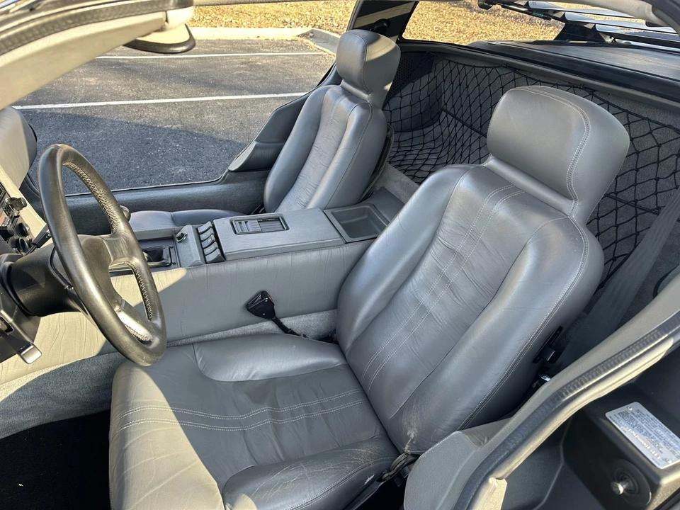 1983 DeLorean DMC-12 - Image 24 of 31