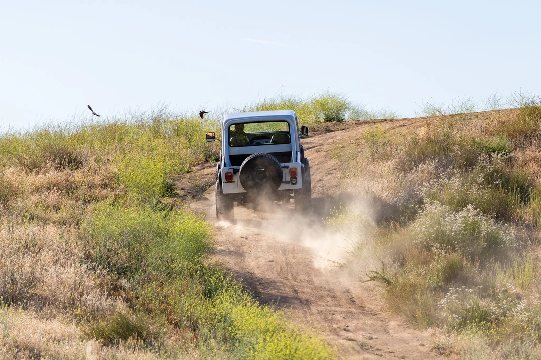 1983 Jeep CJ8 Scrambler - Image 11 of 31