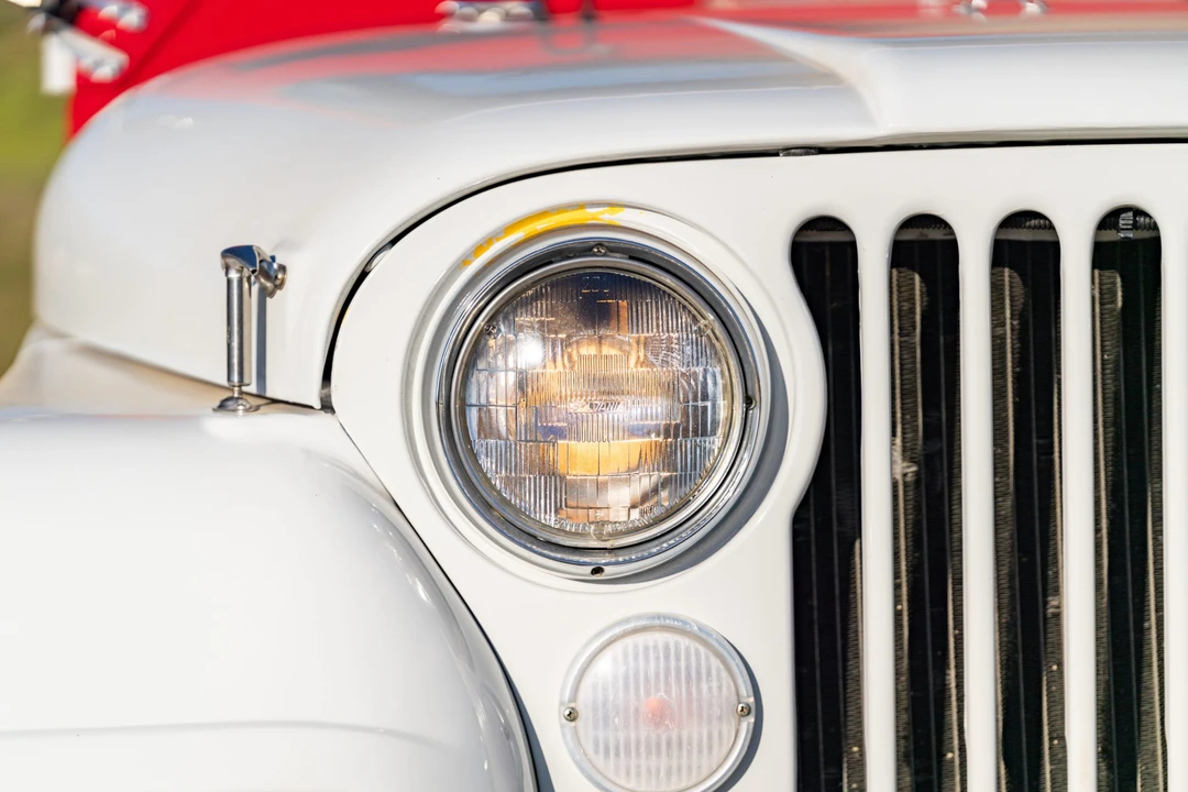 1983 Jeep CJ8 Scrambler - Image 19 of 31