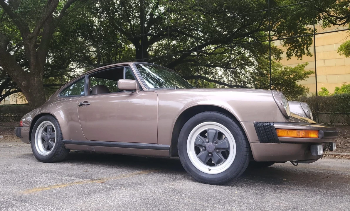1983 Porsche 911 Carrera SC - Image 17 of 31