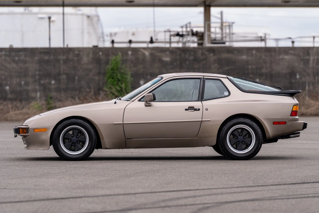 1983 Porsche 944 - Image 15 of 31