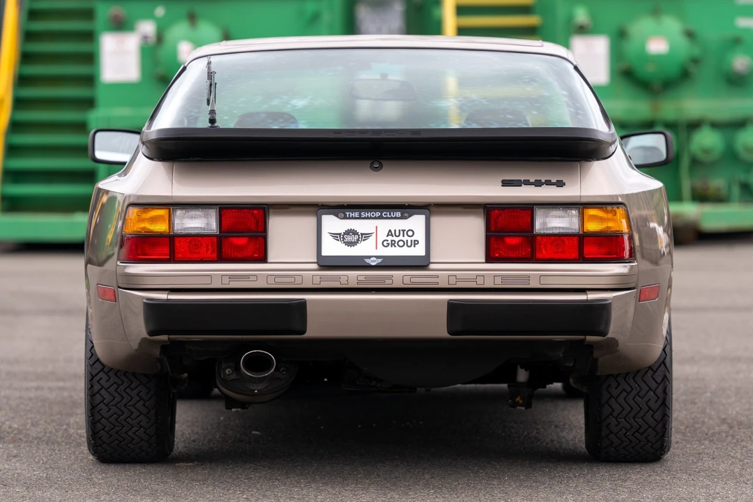 1983 Porsche 944 - Image 26 of 31