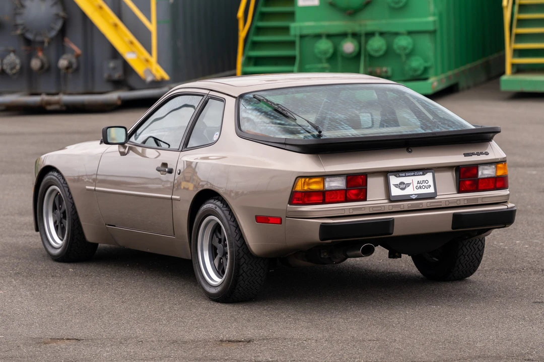 1983 Porsche 944 - Image 21 of 31