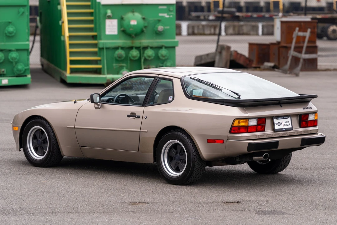 1983 Porsche 944 - Image 24 of 31