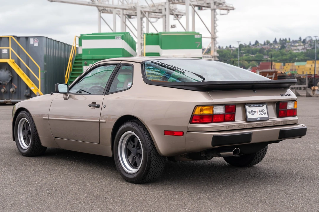 1983 Porsche 944 - Image 18 of 31