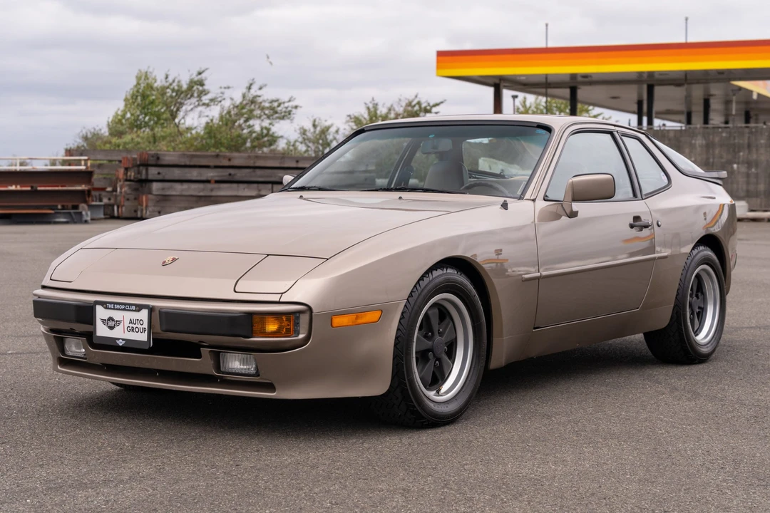 1983 Porsche 944 - Image 8 of 31