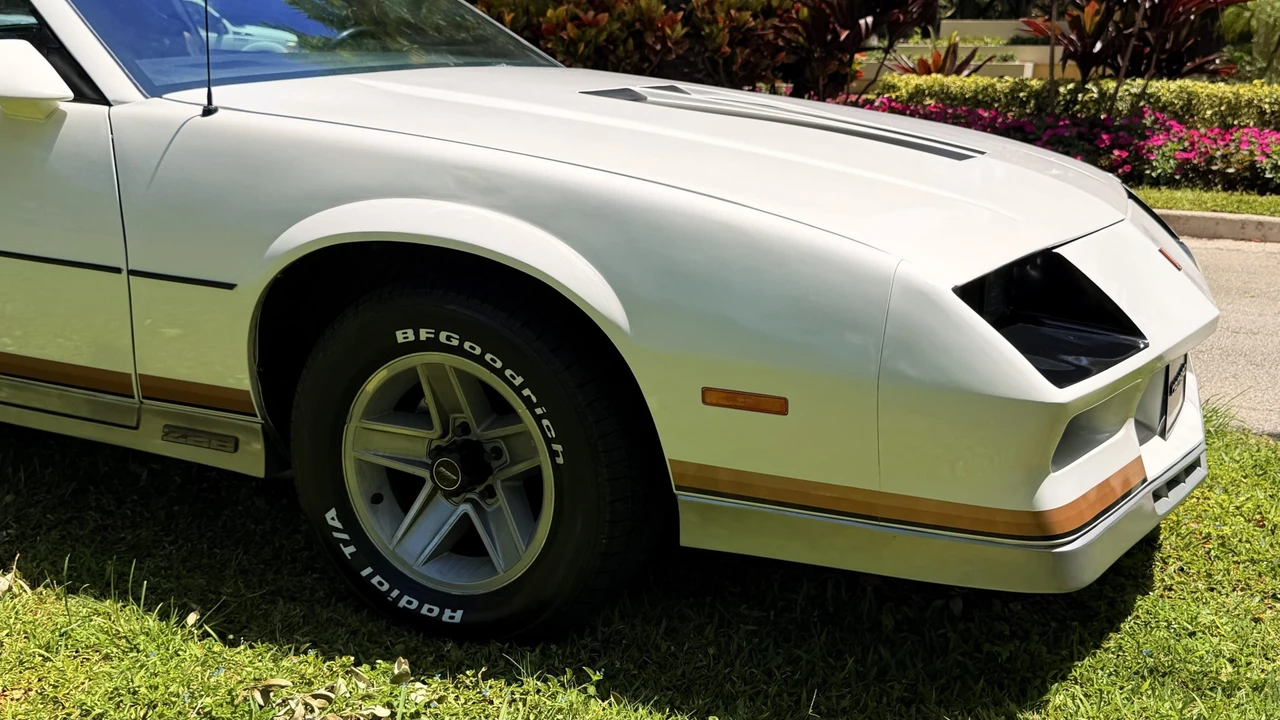 1984 Chevrolet Camaro 3rd Gen - Image 19 of 31