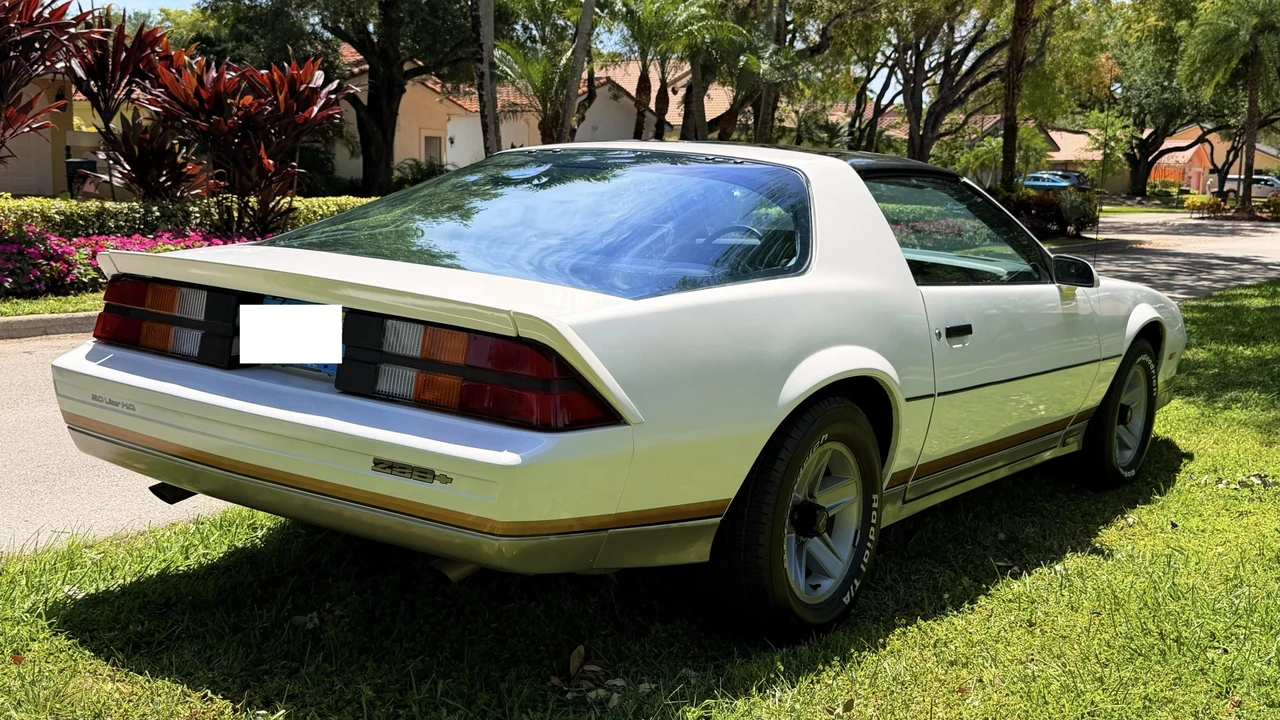 1984 Chevrolet Camaro 3rd Gen - Image 12 of 31