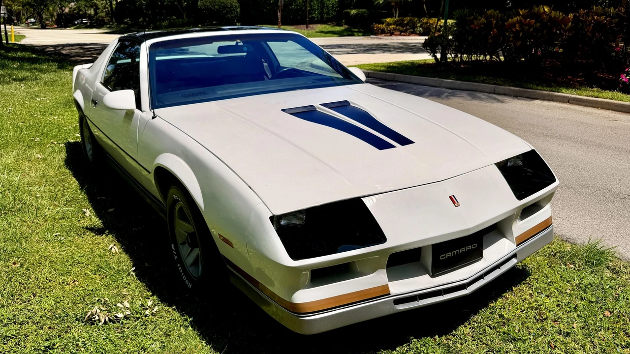 1984 Chevrolet Camaro 3rd Gen - Image 6 of 31