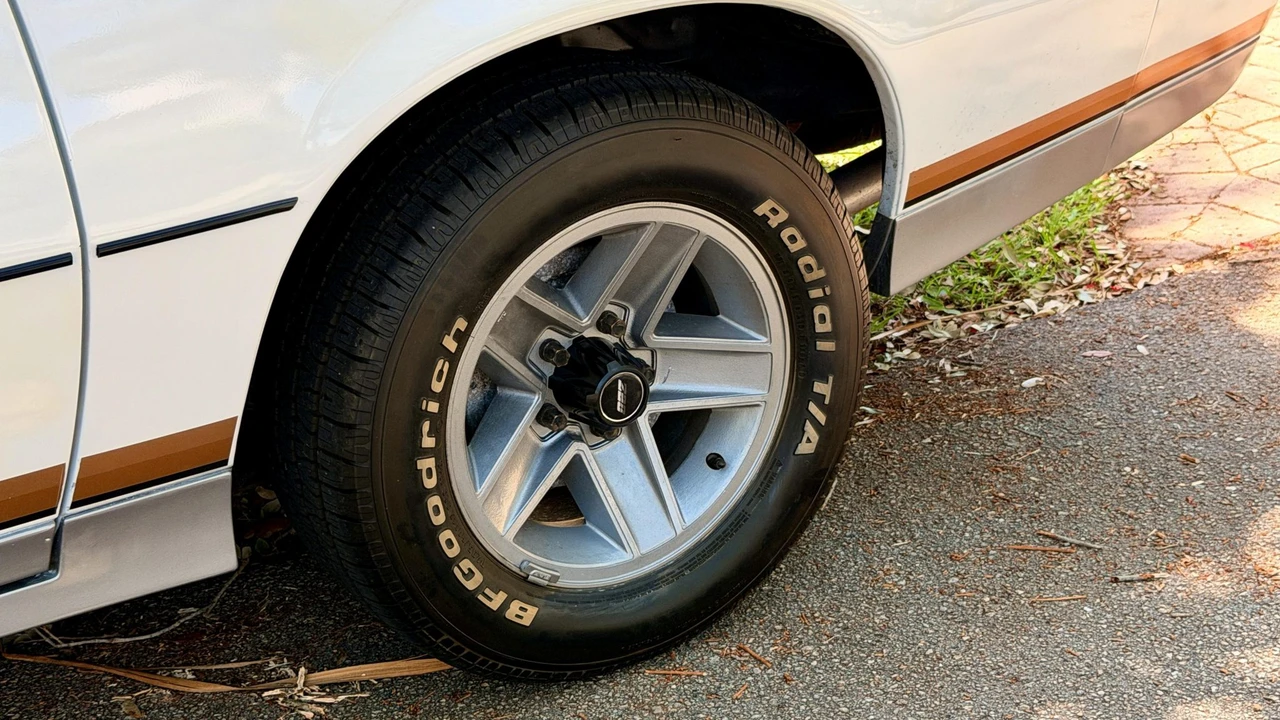 1984 Chevrolet Camaro 3rd Gen - Image 30 of 31