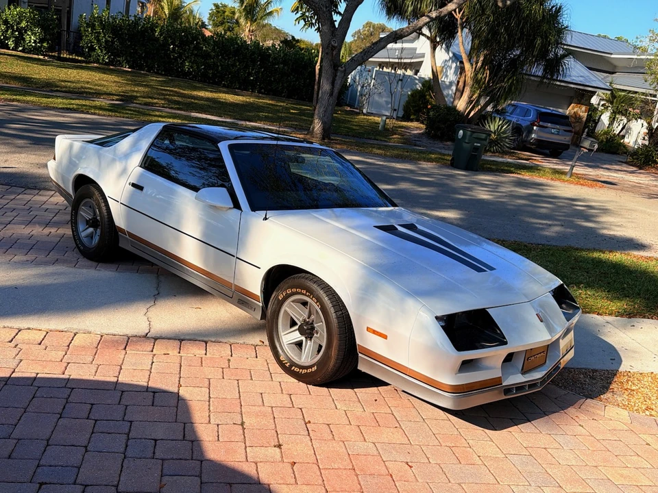 1984 Chevrolet Camaro 3rd Gen - Image 7 of 31