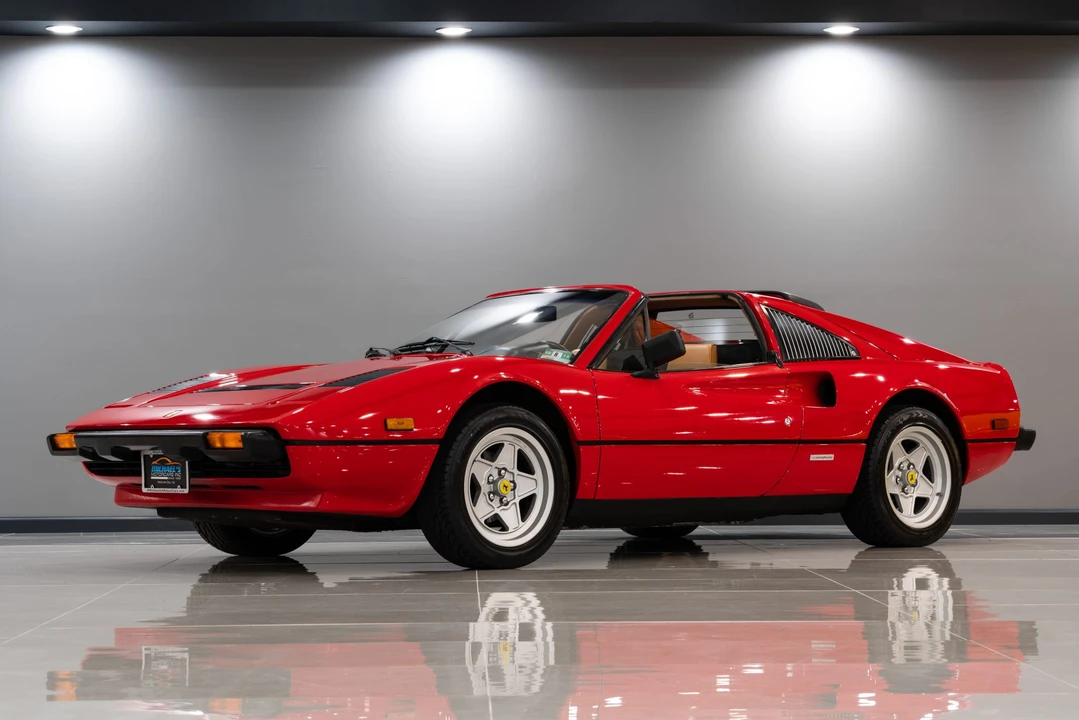 1984 Ferrari 308 GTS QV - Image 2 of 31