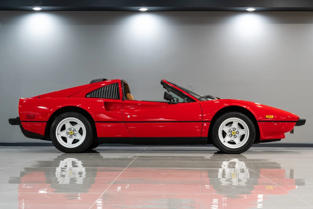 1984 Ferrari 308 GTS QV - Image 25 of 31