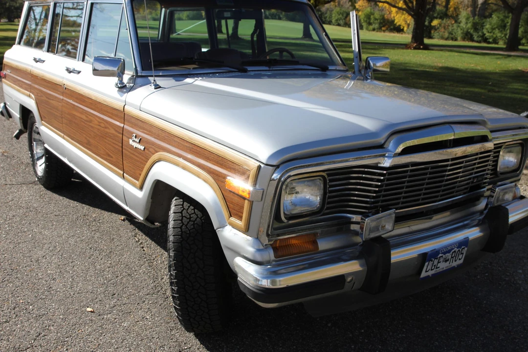 1984 Jeep SJ Grand Wagoneer - Image 12 of 31
