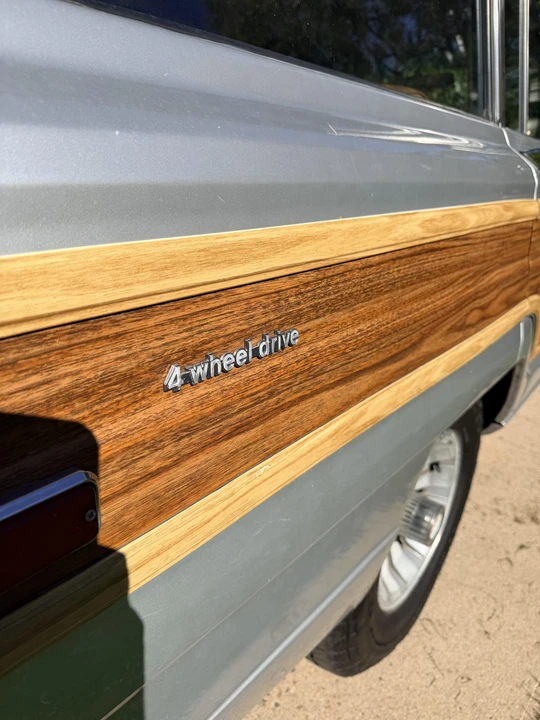 1984 Jeep SJ Grand Wagoneer - Image 27 of 31
